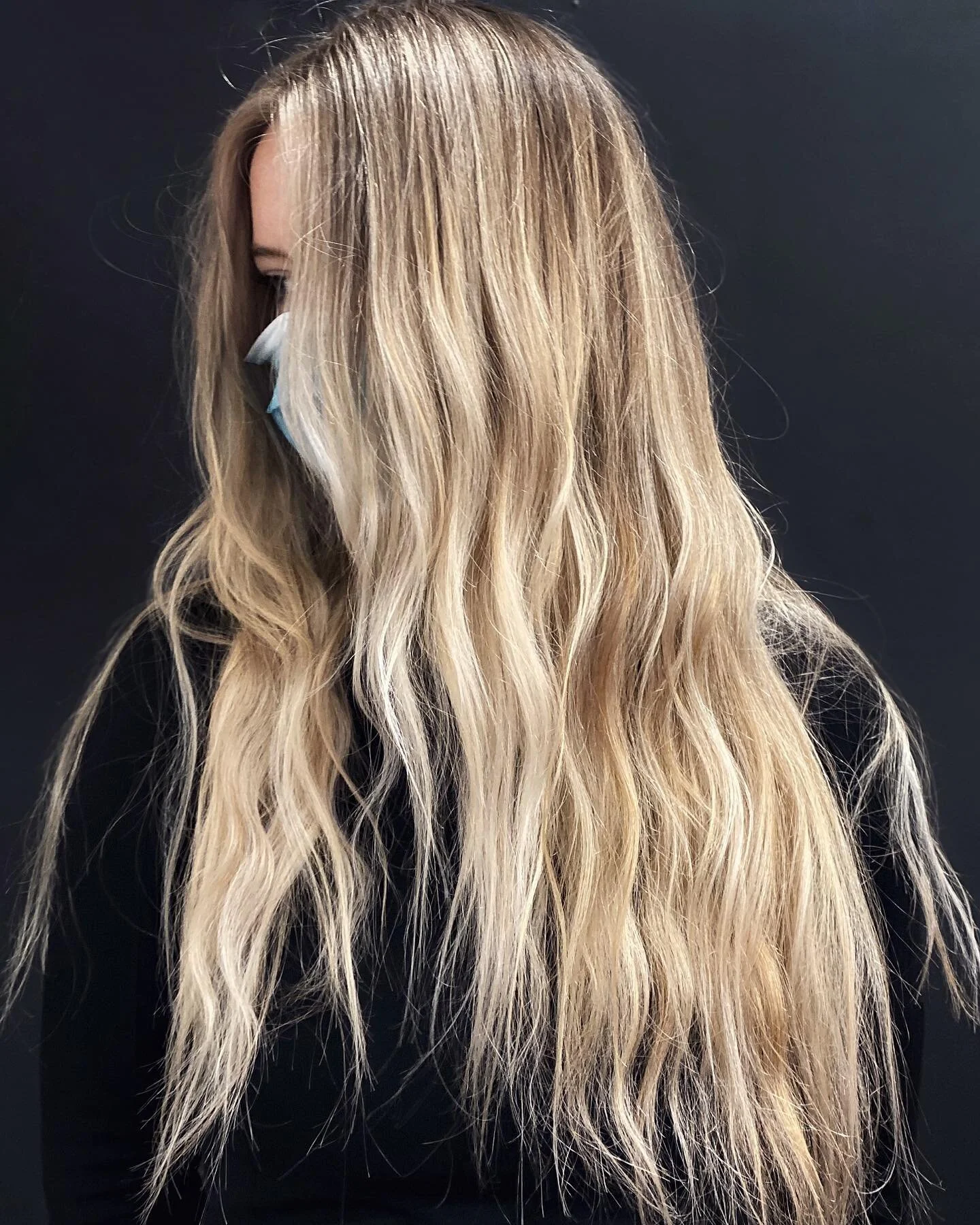 I am no longer taking new clients starting June 1. This is a very bittersweet post. 
-
I am so thankful to have the most ideal clientele. Seriously I have no idea how I got so lucky to have such amazing women sit in my chair every single day. THANK Y