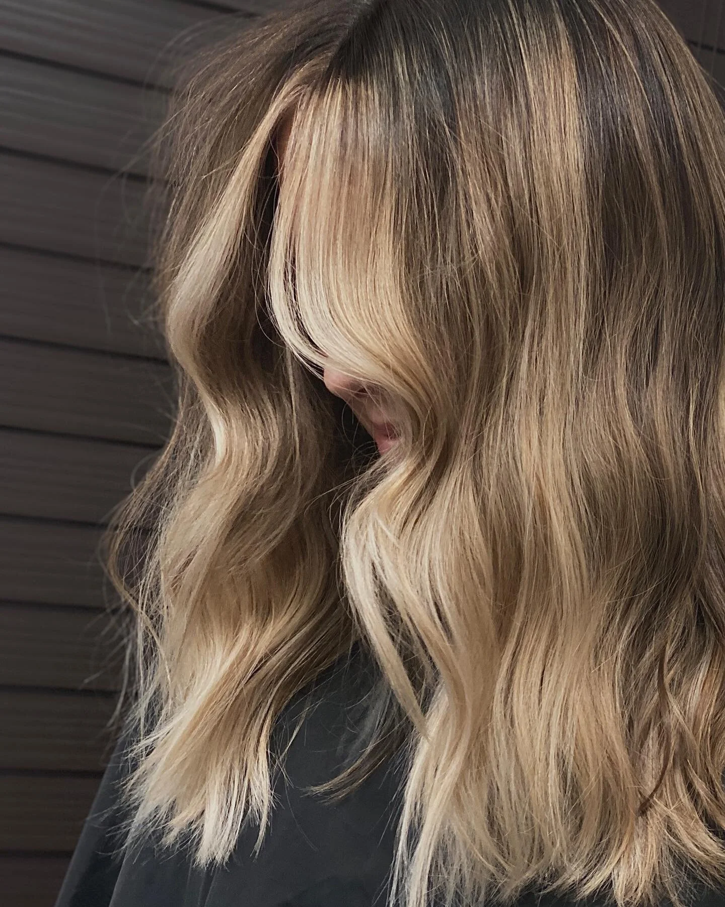 Scroll over to see the before. Not too bad for almost 6 months since I touched this mama&rsquo;s hair. Babylights &amp; brightened ends are really all anyone needs for a low maintenance grow out. Although I miss seeing y&rsquo;all, I do love that you