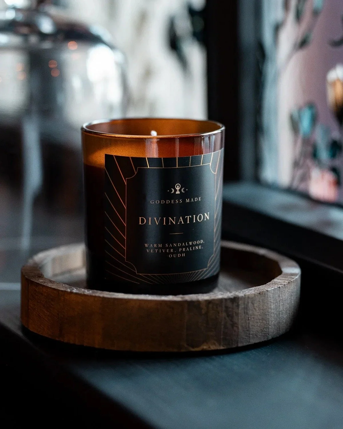This project was such a beautiful way to finish off 2025! 🕯️ I worked with founder Claire of @sacredclan and @element.isle, two beautiful jewellery shops in the Isle of Man, on developing the brand and packaging design for their first collection of 