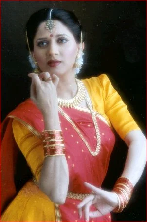 Archana Joglekar.jpg