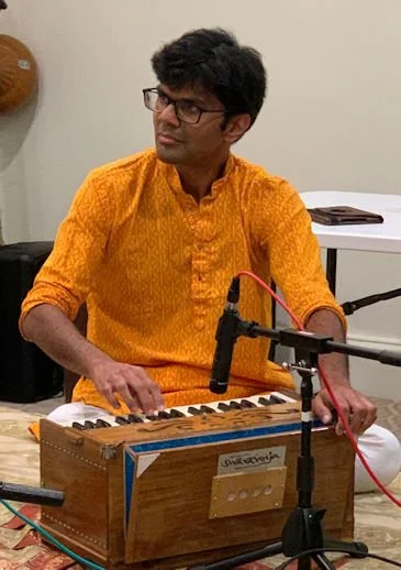 shreyas_small.jpg