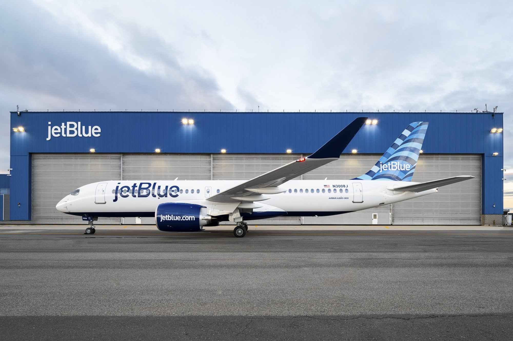 20210104_JetBlue Plane Interiors_027_edit.jpg