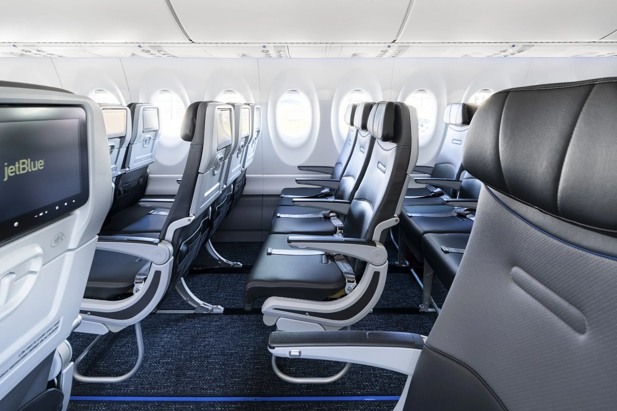 20210104_JetBlue Plane Interiors_007.jpg