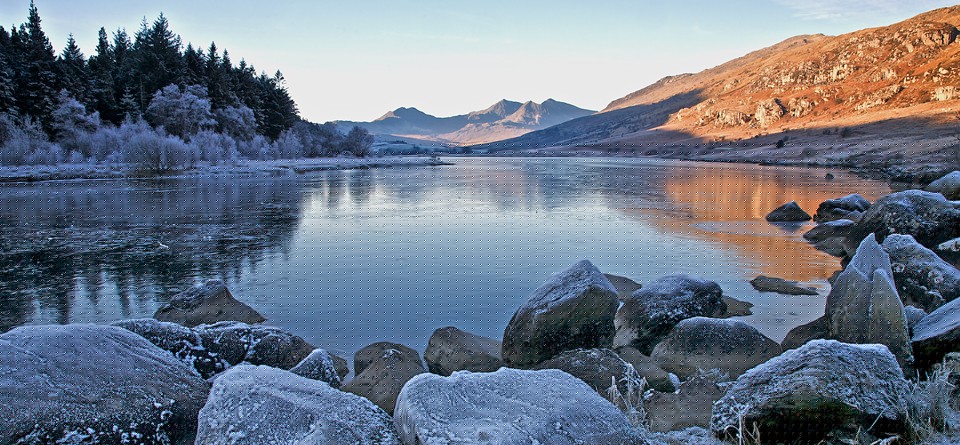 Winter view of the Snowdon Range from Llyn Mymbyr at Capel Curig - © Image courtesy of Visit Betws-y-Coed & District Tourism Association.