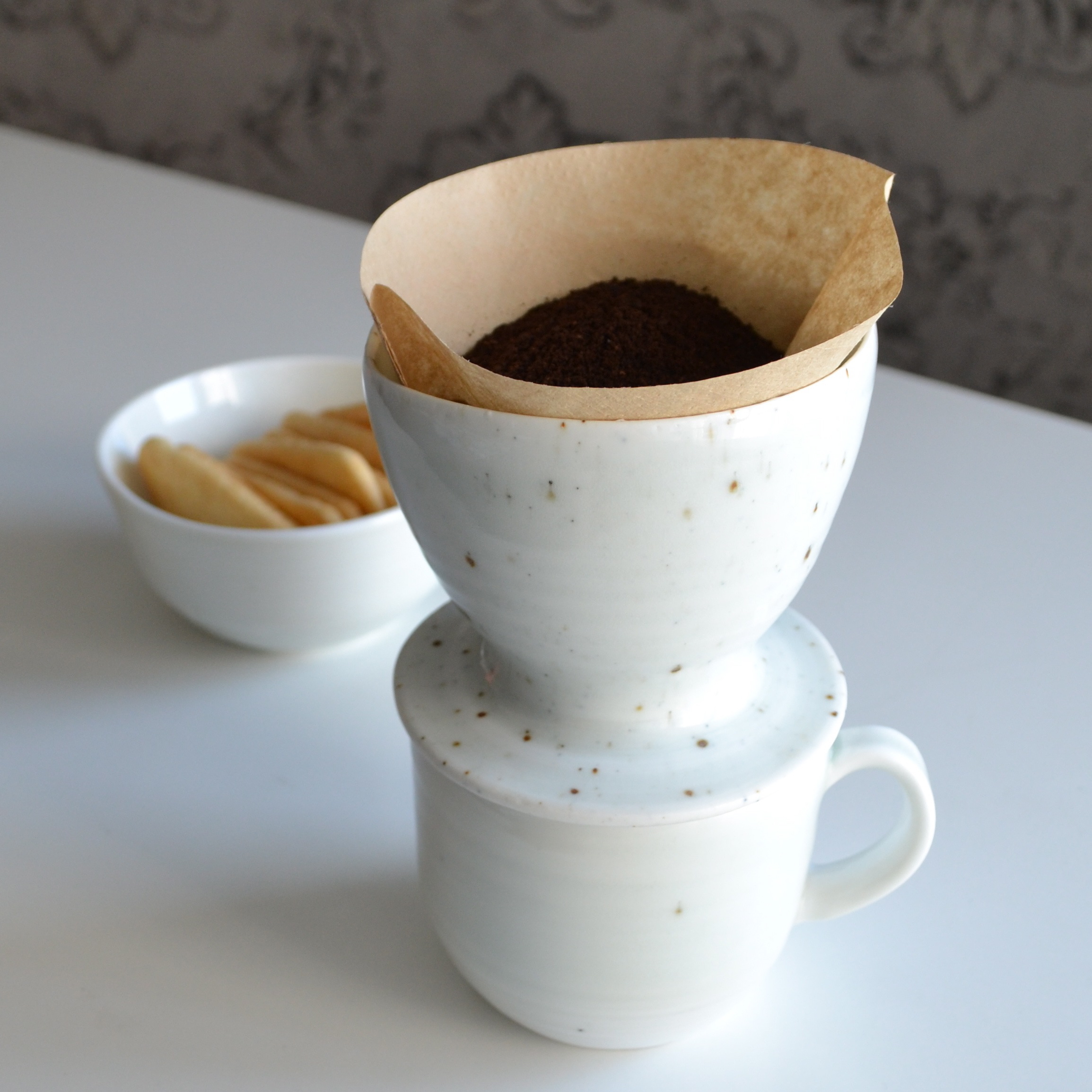 KERAMIIKKA PIENESSÄ TILASSA, Design Forum Showroom, Helsinki – 21.11.—7.12.2014