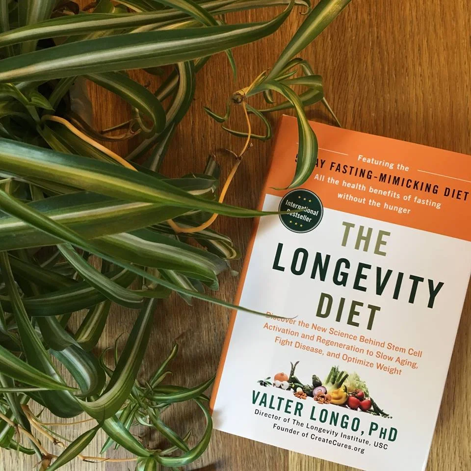 THE LONGEVITY DIET : The internationally renowned, clinically tested, revolutionary diet program to lose weight, fight disease, and live a longer, healthier life. MORE