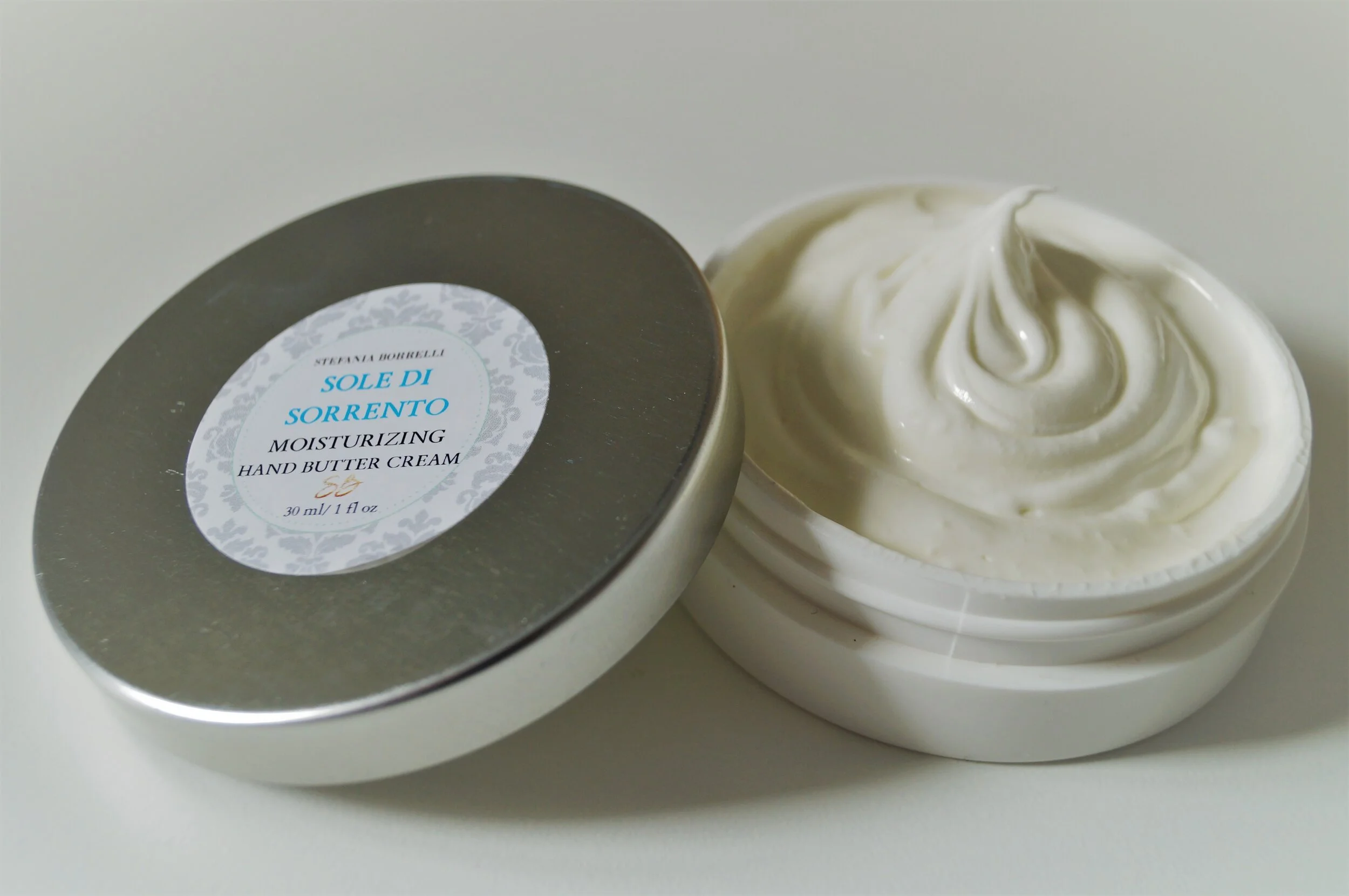 SOLE DI SORRENTO HAND CREAM2.jpg