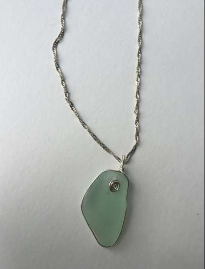 sea glass necklace.PNG