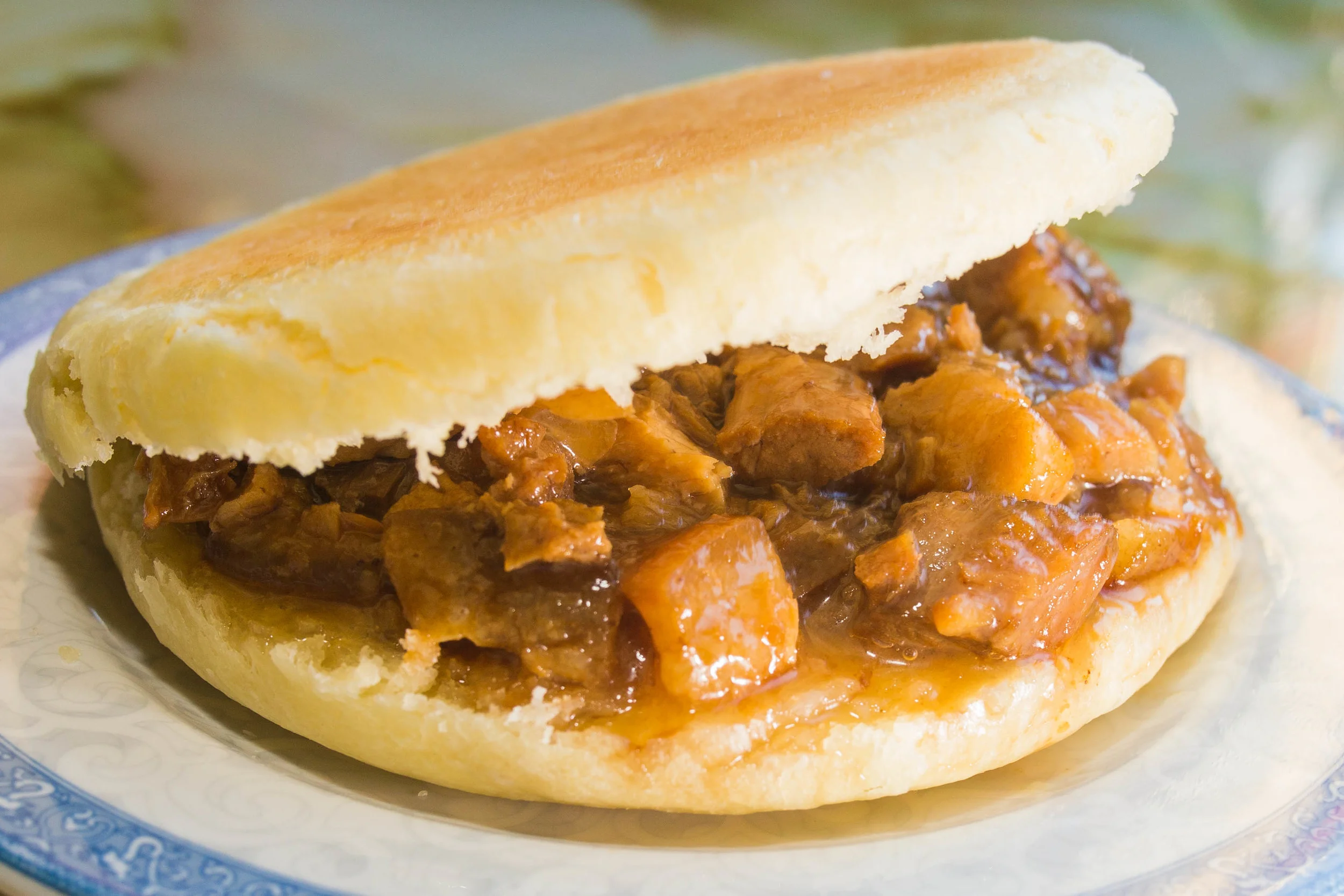 CHINESE MO | 肉夹馍