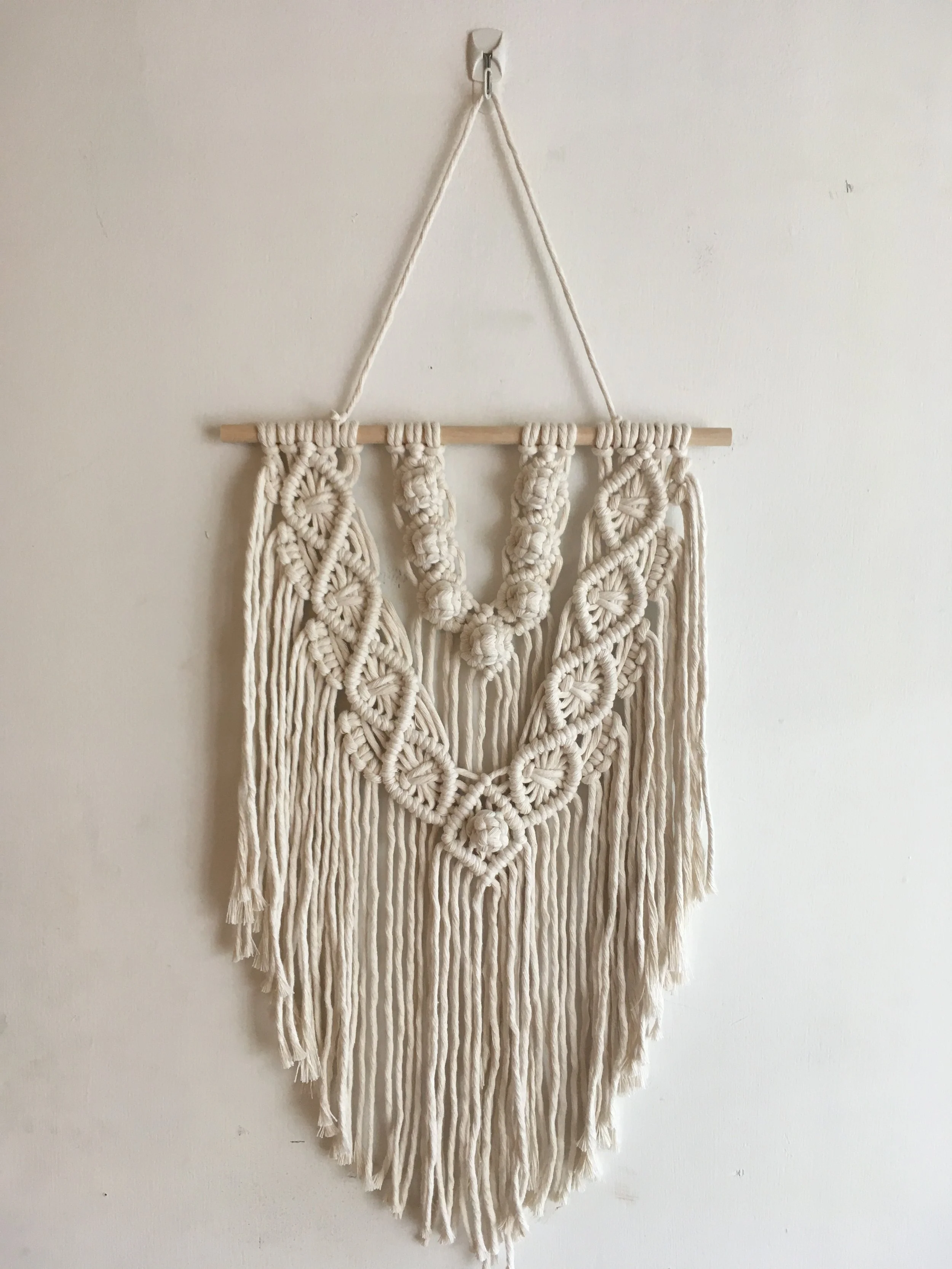 Elise_Williams_Natural_Wallhanging (1).JPG