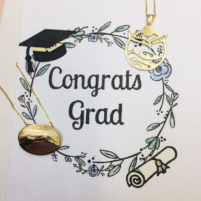 Congratulations to our 2020 Graduates🎓🎓🎓 Celebrate your graduates achievements with our local handcrafted jewelry! From our custom creations to independent designers, we have something for everyone.

#goldjewelry #shoplocalbtv #churchstreetmarketp
