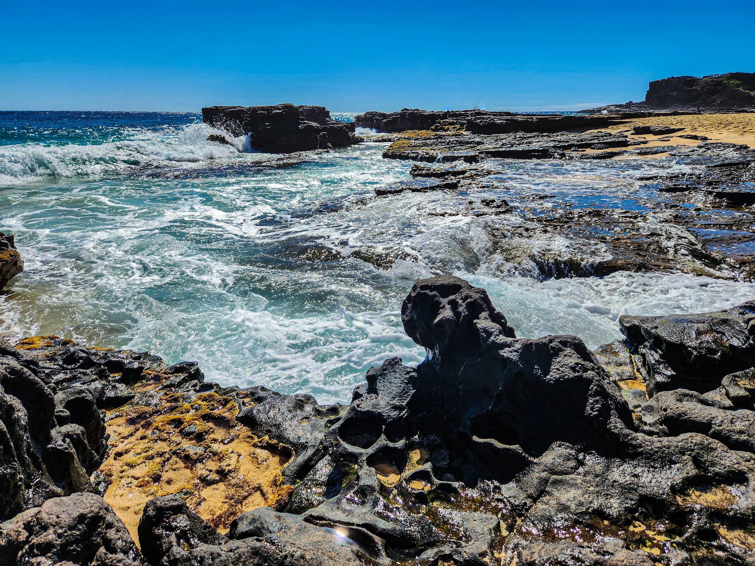 Halona Blowhole Lookout (56).jpg