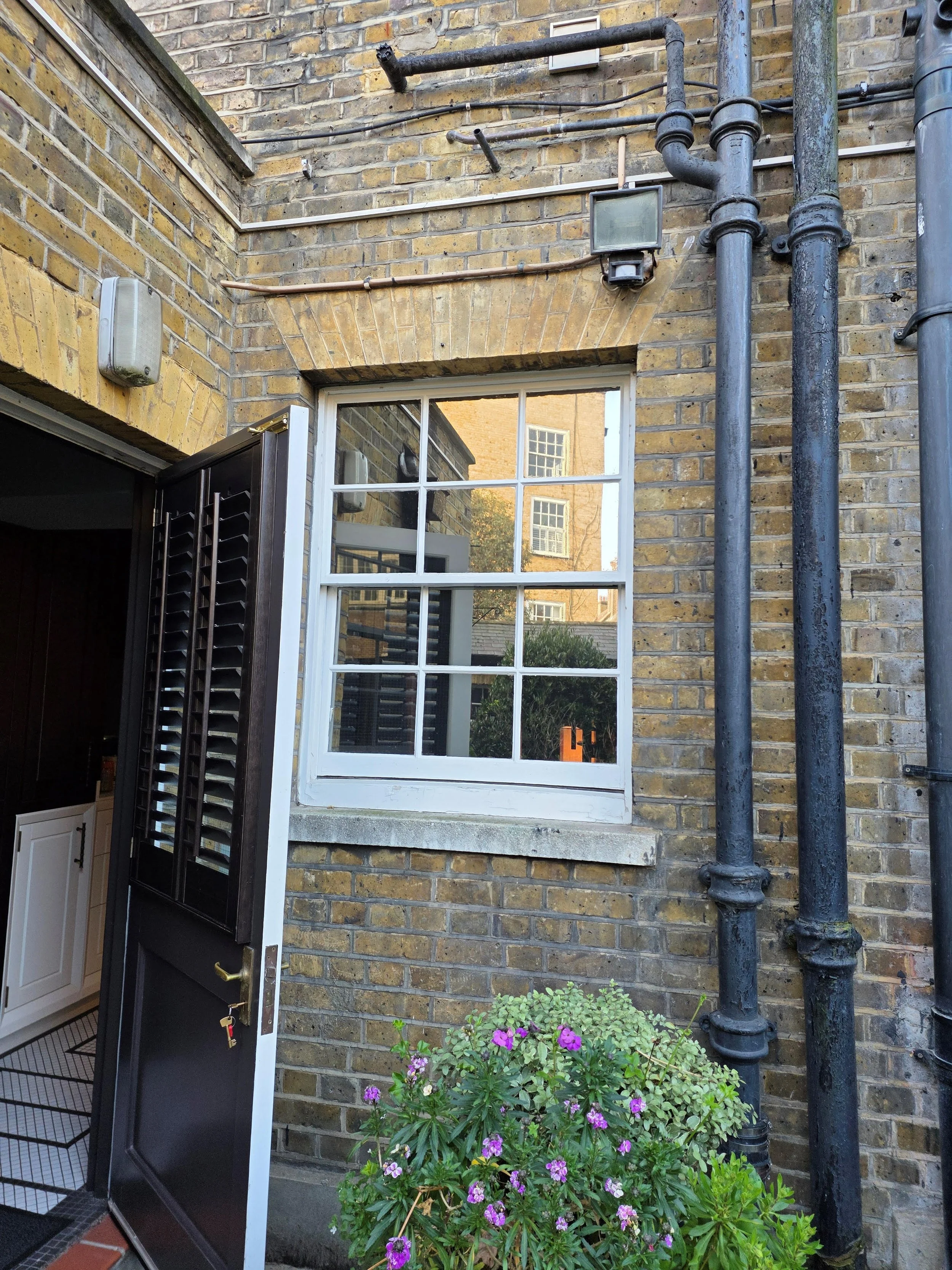 Platinum Vision Light External View 2.jpg