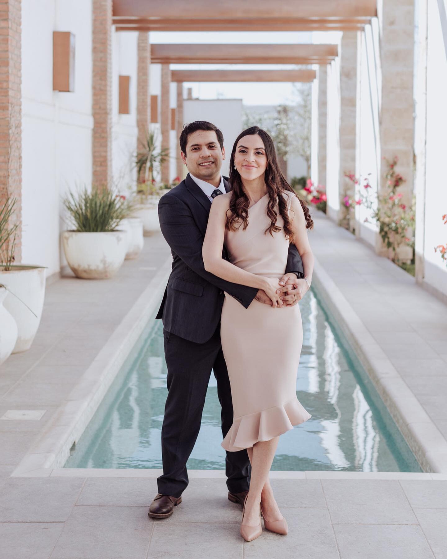 &ldquo;Eduardo and I have been best friends for more than ten years. We knew we were meant for each other even though he lived in Dallas and I lived in Mexico. Now, we can&rsquo;t wait to spend the rest of our lives together!&rdquo; - @veyrava
⠀⠀⠀⠀⠀⠀