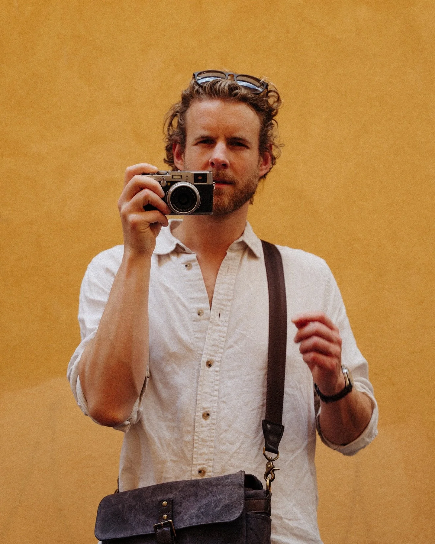 May stuff.

1-11: Italy for 1 day elopement film shoot and 5 days eating.
12-13: Ran Hackney Half for 2hrs. Pints for 8hrs.
14-15: Shoots for @subdialwatches &amp; @lane_and_co_design 
16-17: self explanatory