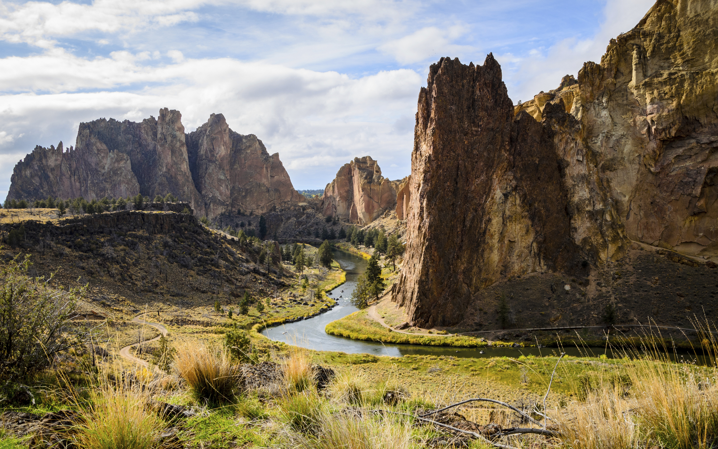  Smith Rock State Park is less than 30 miles away 