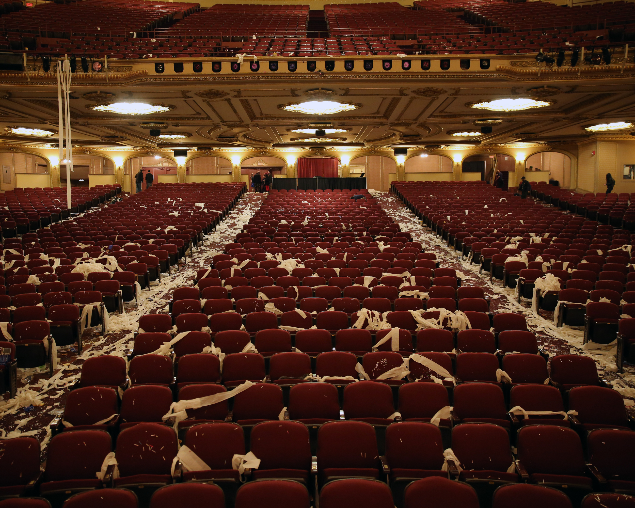 WHEN THE DUST SETTLES-THE PALACE THEATRE