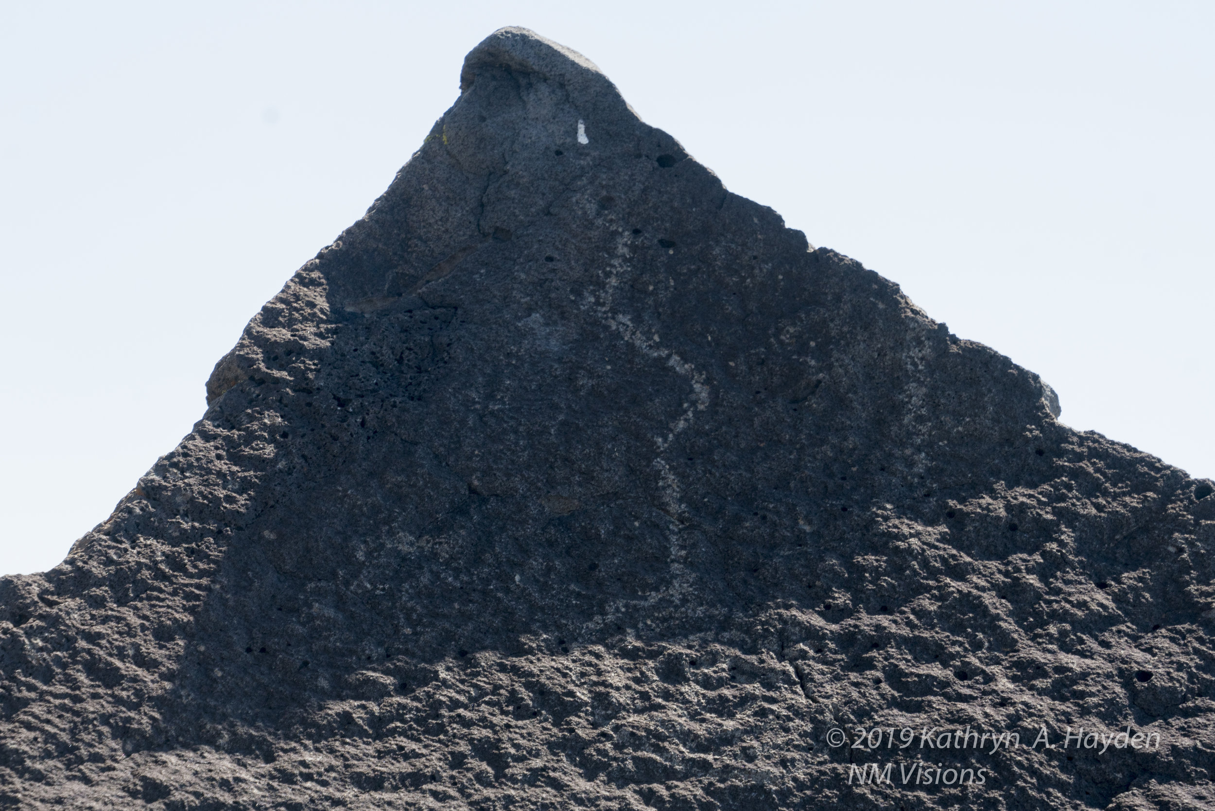  The sun continues to climb up solstice rock as nearer the official start of solstice. 