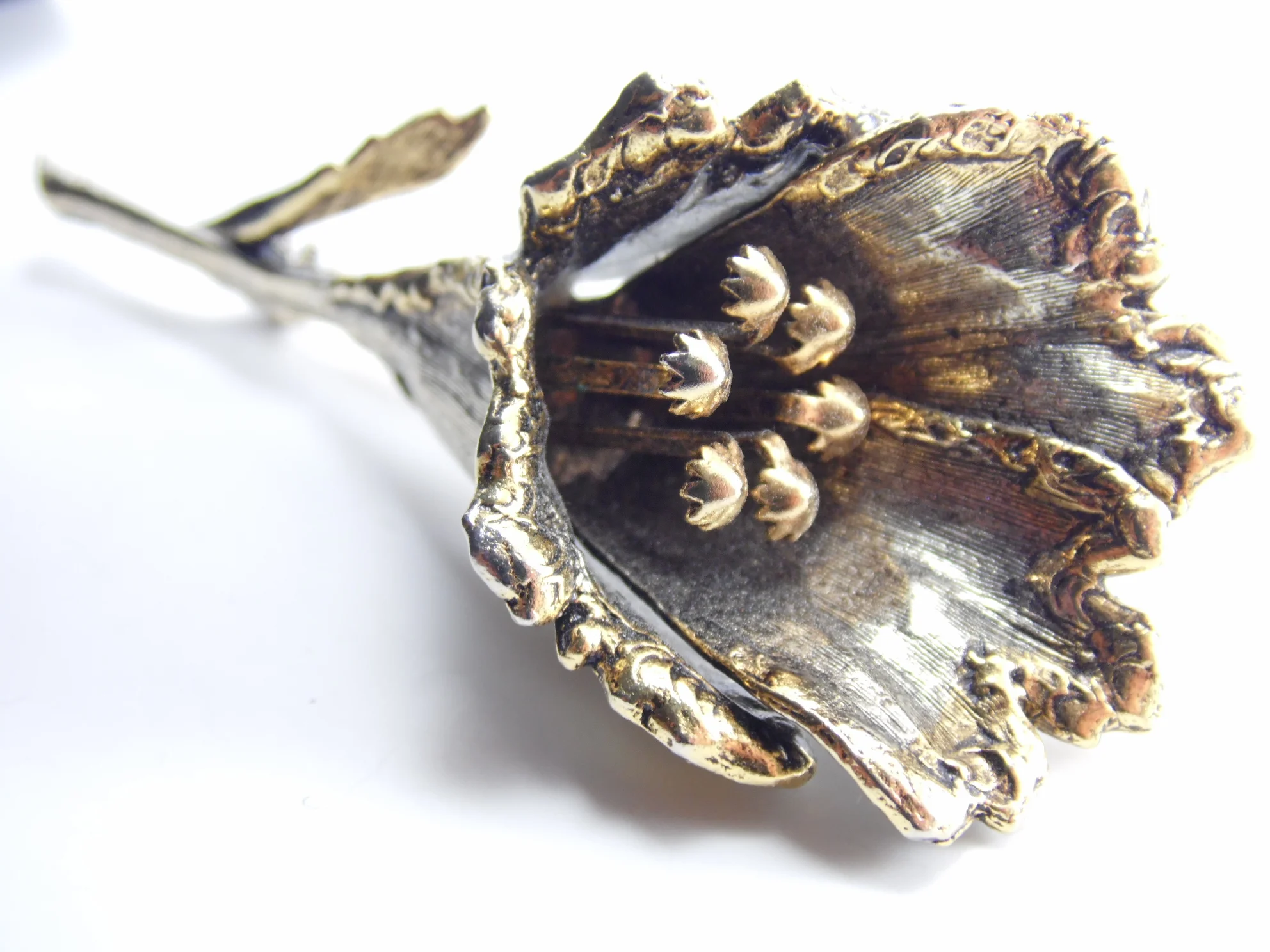 Vintage Signed "Art" Flower Floral Antiqued Bouquet Brooch Pin