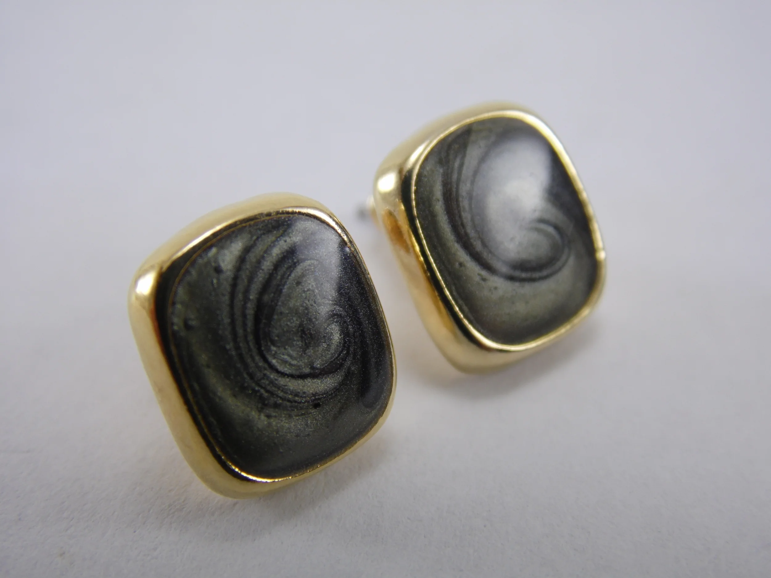 Vintage Green Enamel Swirl Goldtone Stud Earrings