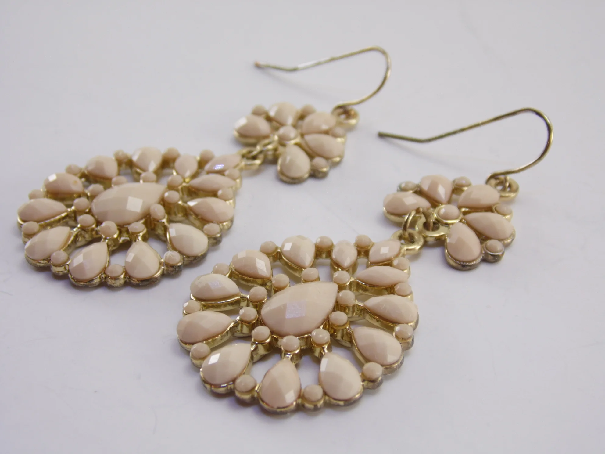 Vintage Tear Drop Pear Shape Faceted Dangle Drop Goldtone Shepherds Hook Earrings