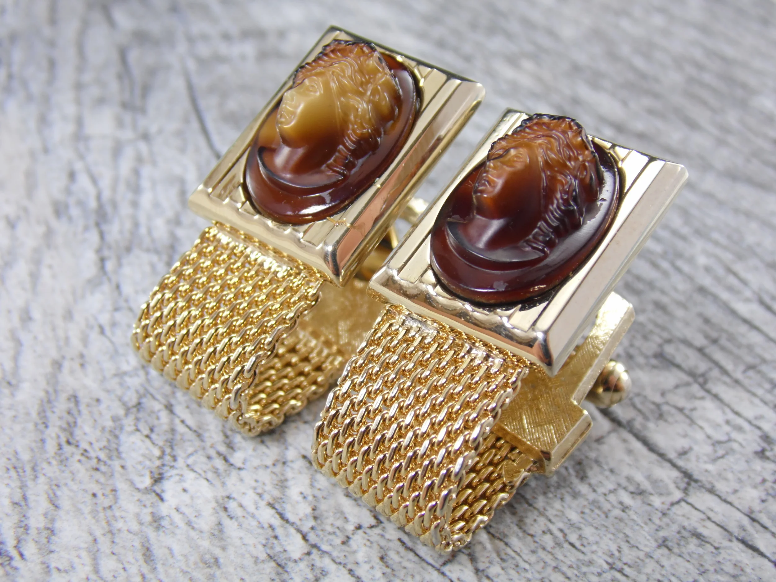 Vintage Signed "Hickok" Cameo Men's Cuff Links