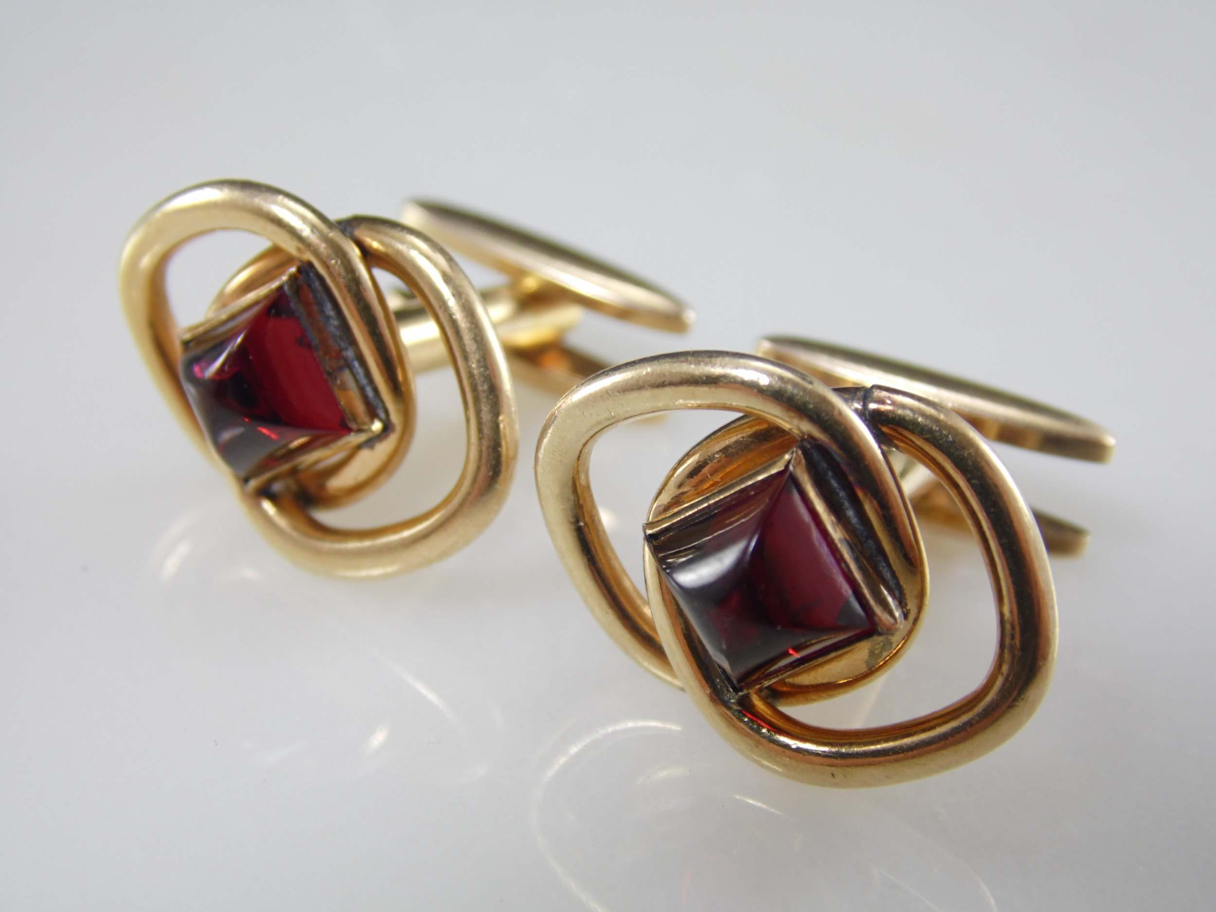 Vintage Signed "Simmons" Faux Ruby Gold Tone Men's Cuff Links