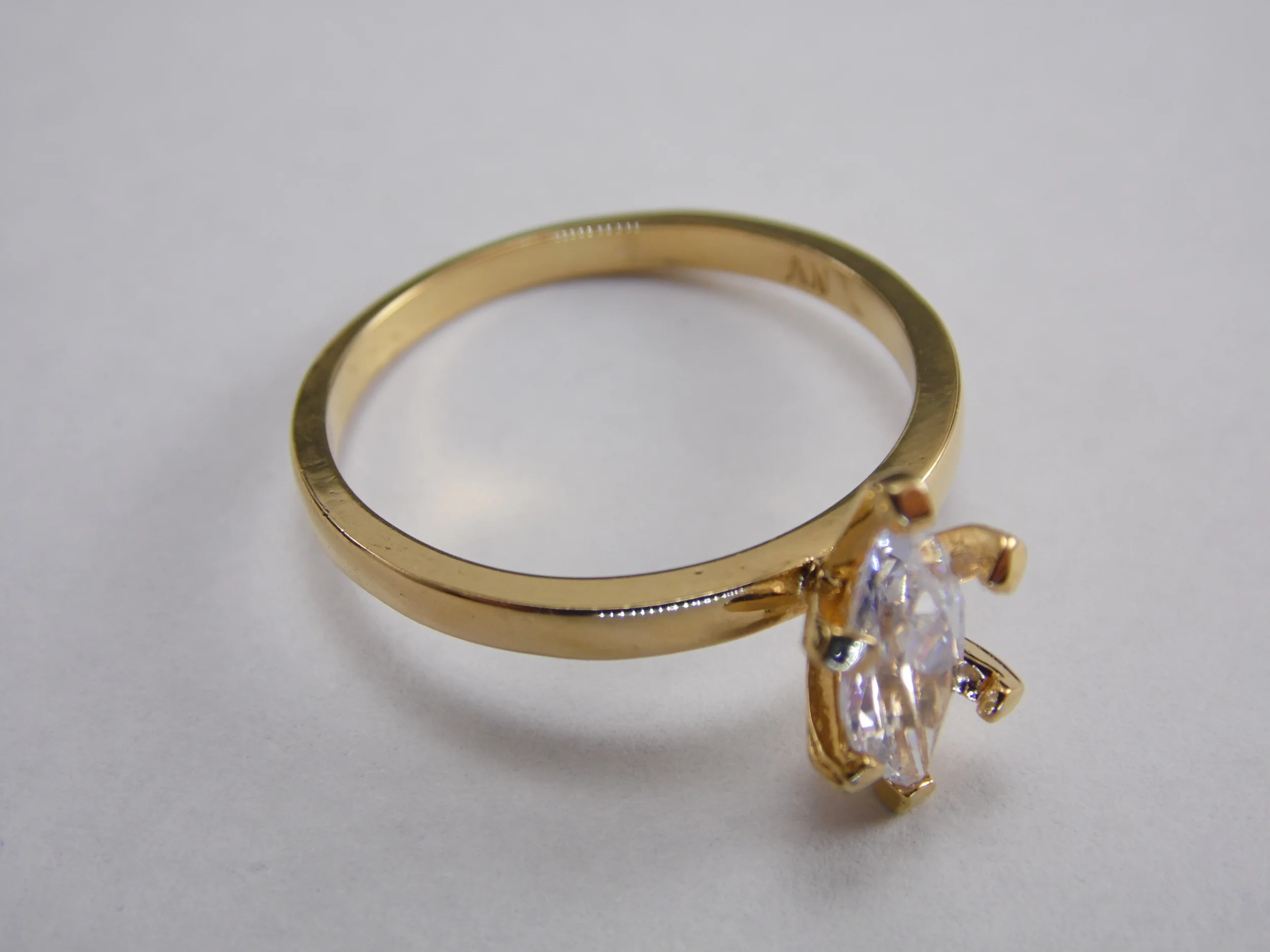 Size 10 Signed "NV" Prong Set Faux Diamond Cubic Zirconia CZ VIntage Solitaire Cocktail Statement Ring 1ct T.W