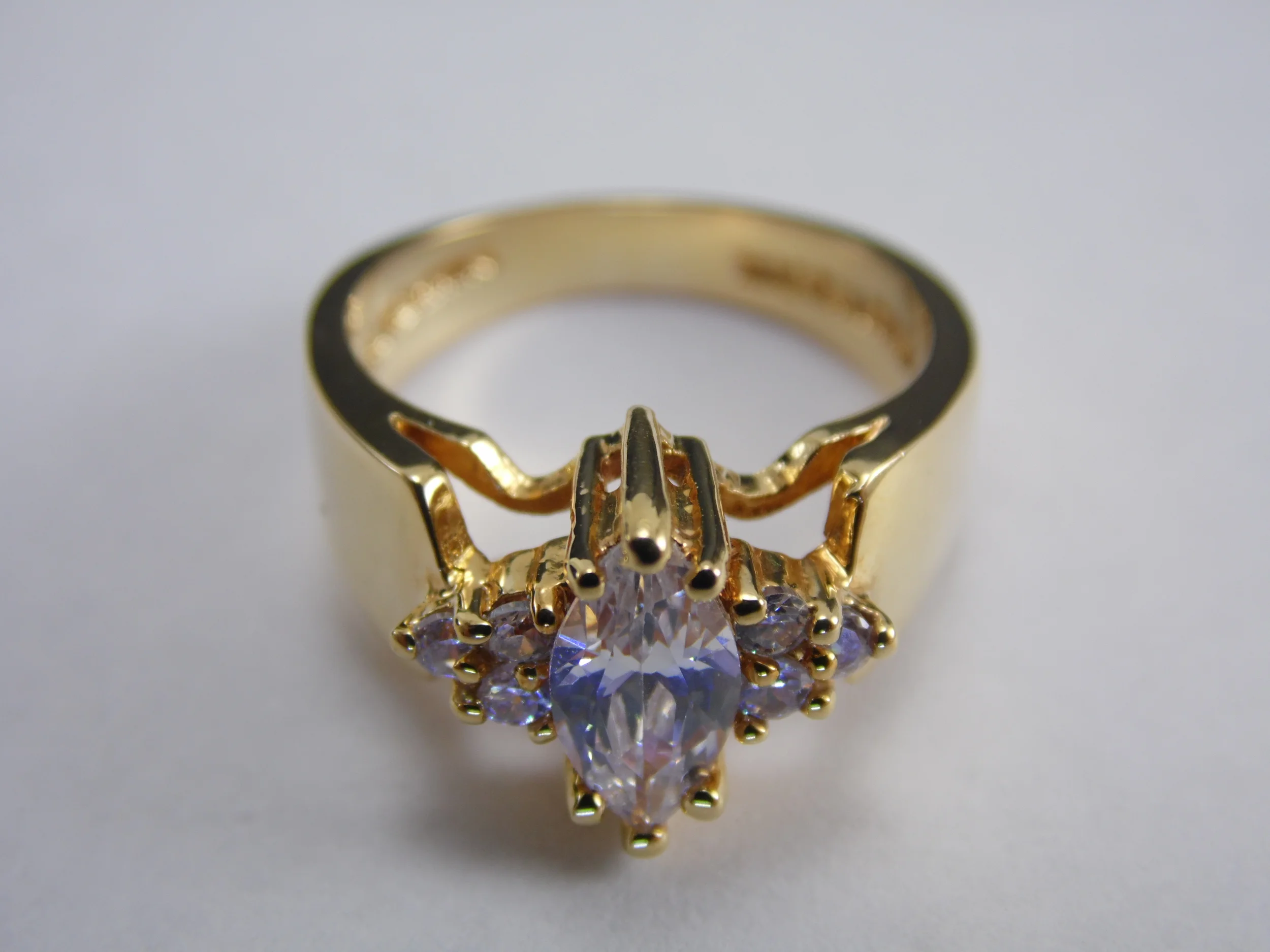 Size 8 14K HGE Faux Oval & Round Cut Cubic Zirconia CZ Vintage Cocktail Engagement Statement Promise Ring 1.18ct T.W