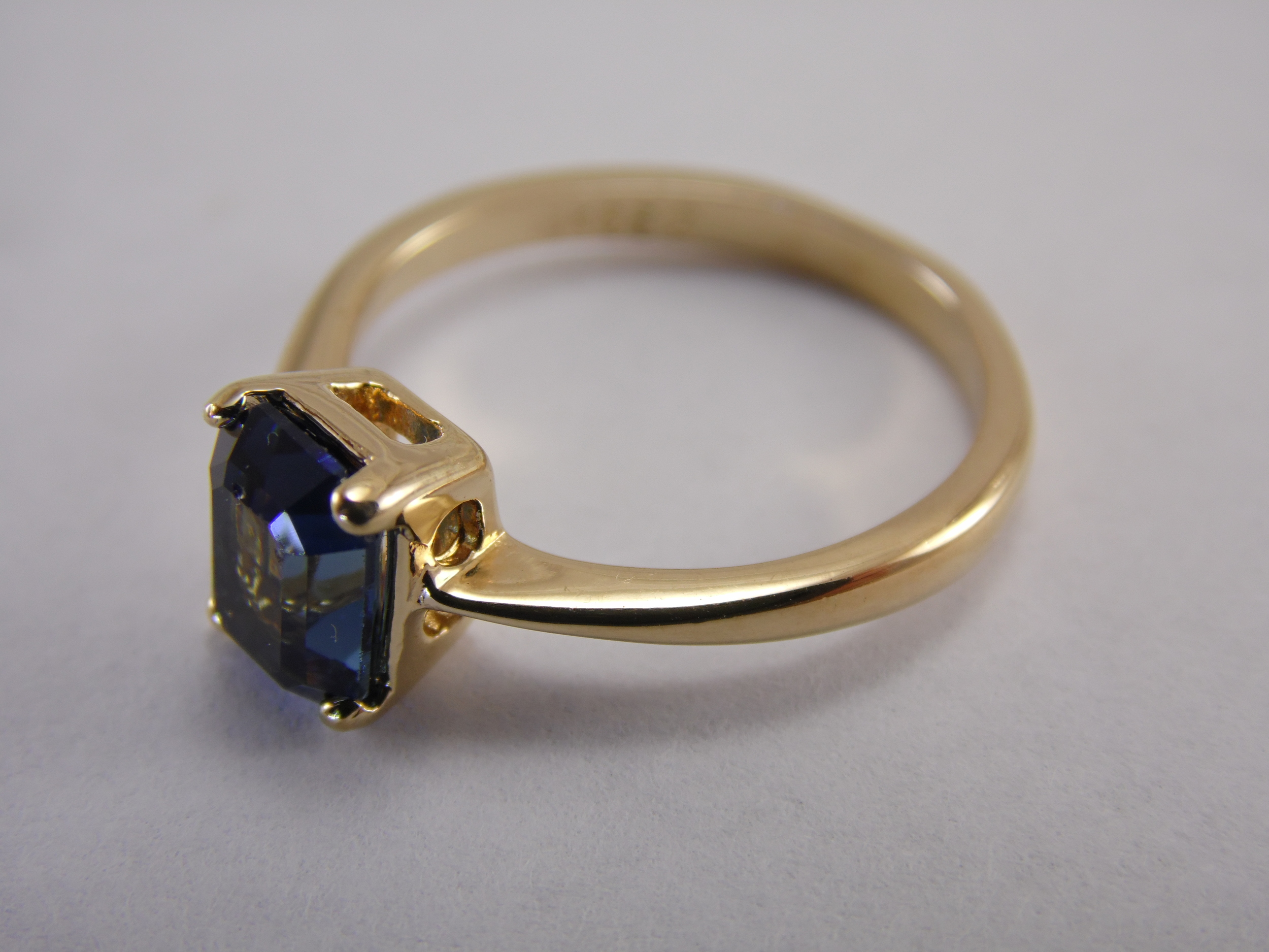 Size 8 18kt GE Gold Electroplated Vintage Faux Blue Sapphire Emerald Cut Gemstone Solitaire Ring 1.55ct T.W