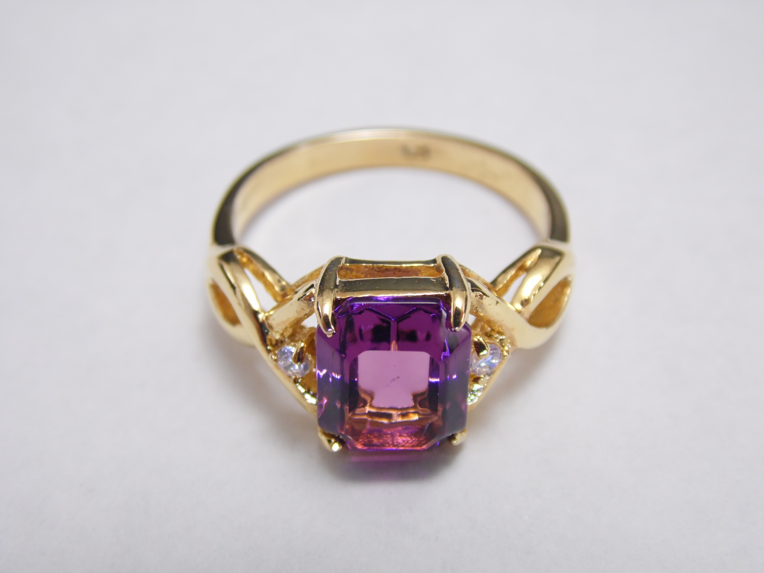 Size 9 Vintage Goldtone Emerald Cut Purple Faux Amethyst with CZ Cubic Zirconia Accents Statement Fashion Ring