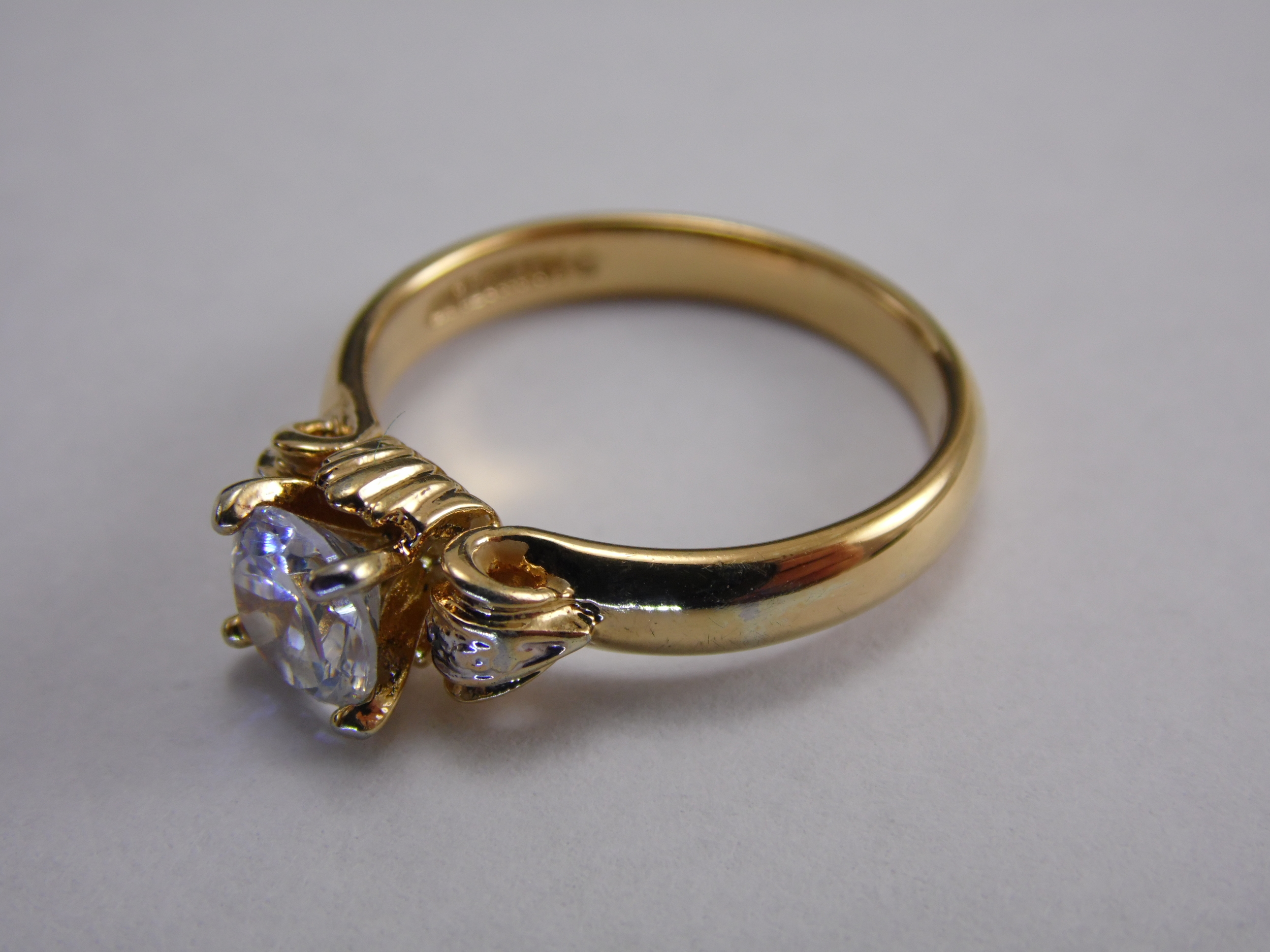 Size 9 14K HGE Faux Round Cut Diamond Cubic Zirconia CZ Vintage Solitaire Filigree Statement Engagement Promise Ring 1ct T.W