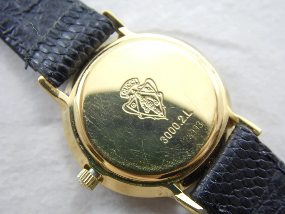 Vintage Real Authentic Gucci 3000.2.L Womens Ladies Roman