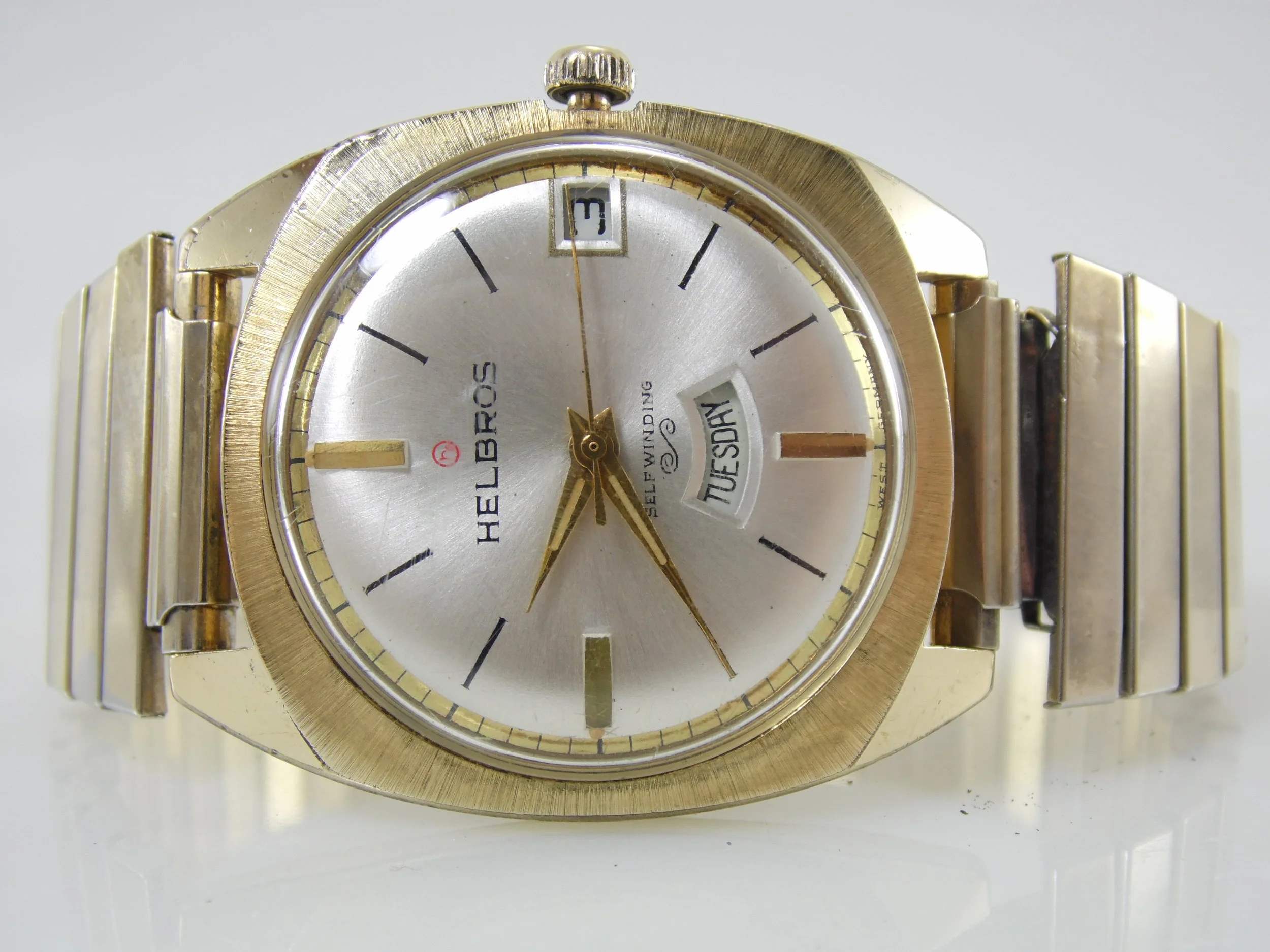 Vintage 1970's Helbros Self Winding Automatic Day Date Mens Watch for Repair (Runs)