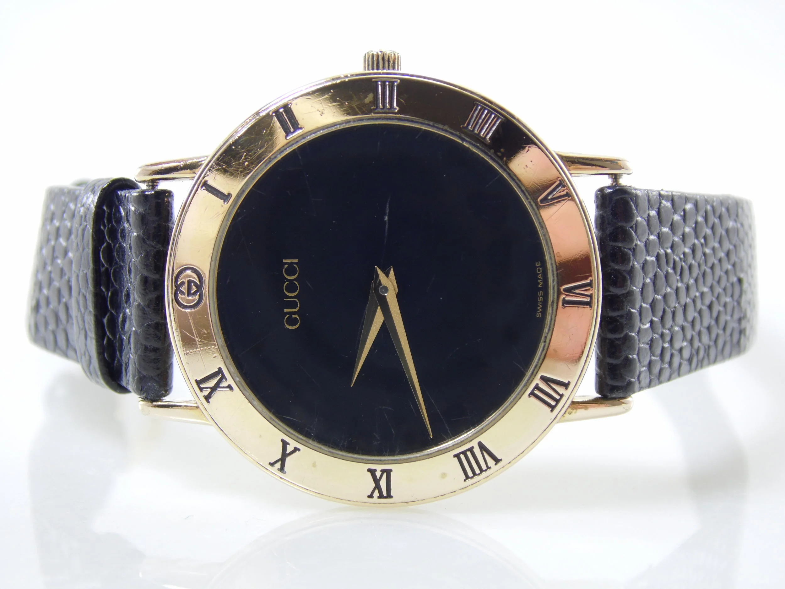 Vintage Black & Gold Gucci 3000.2.M Unisex Mens Womens Swiss Watch (Authentic)