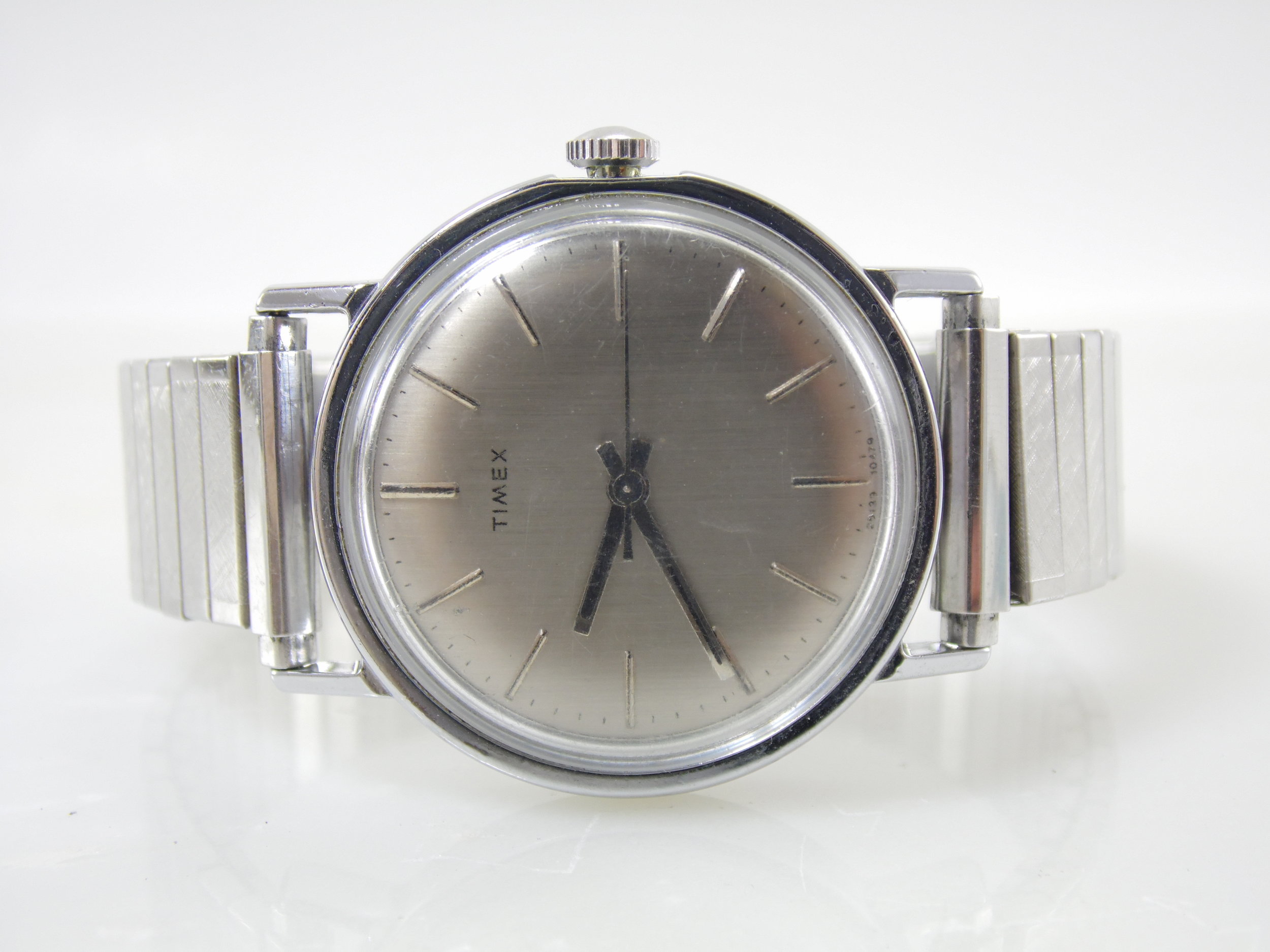 Vintage 1960's Mens Timex Mechanical Windup Watch Running (For Parts or Repair)