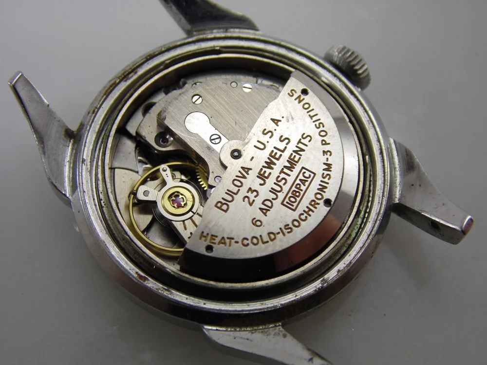 1950's BULOVA 23石　手巻き　ジャンク 1950's BULOVA 23石 手巻き ジャンク Vintage BULOVA 23 Jewels