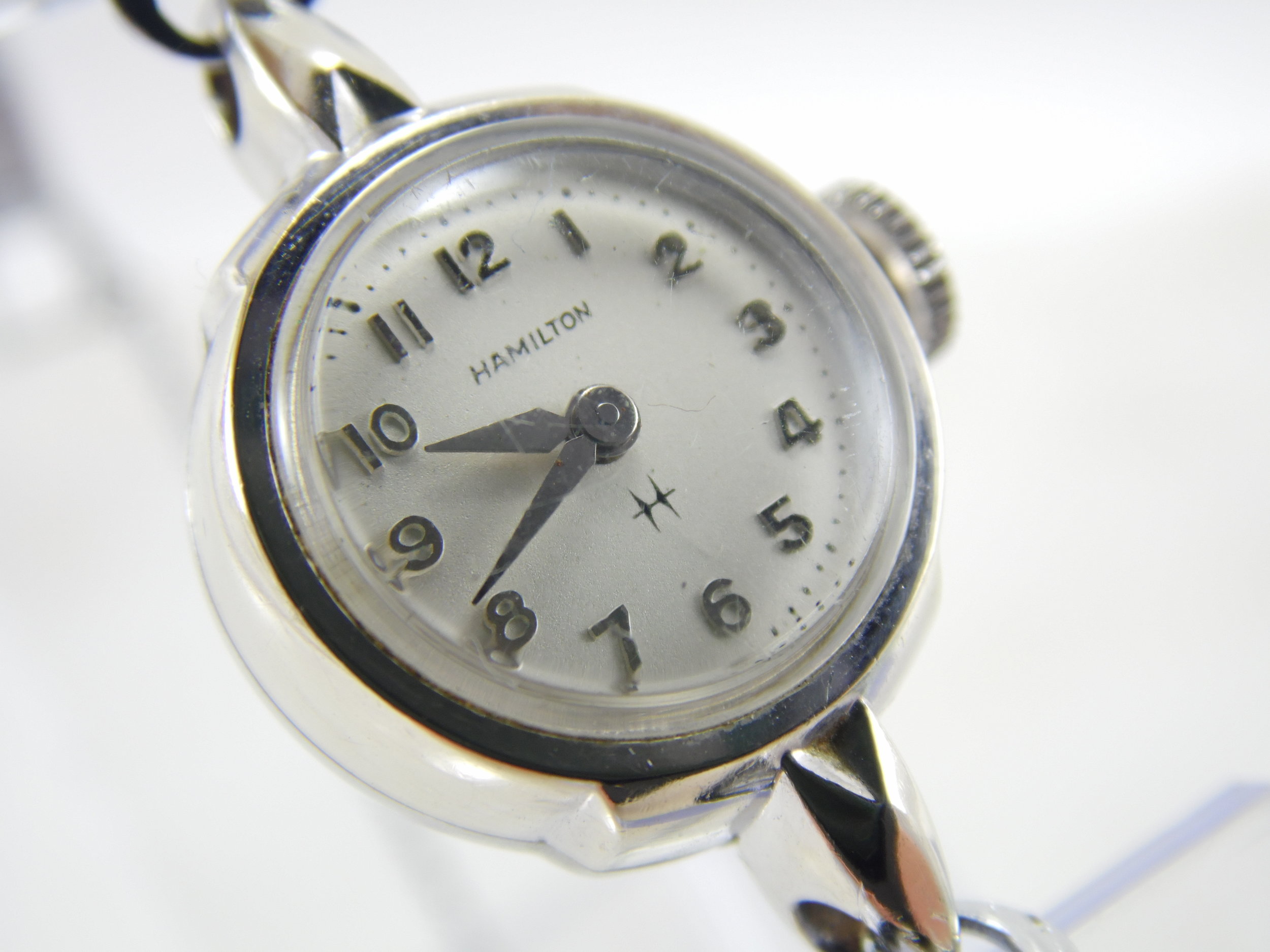 Vintage 1960's Womens Hamilton 17 Jewels Stainless Steel Mechanical Windup Watch