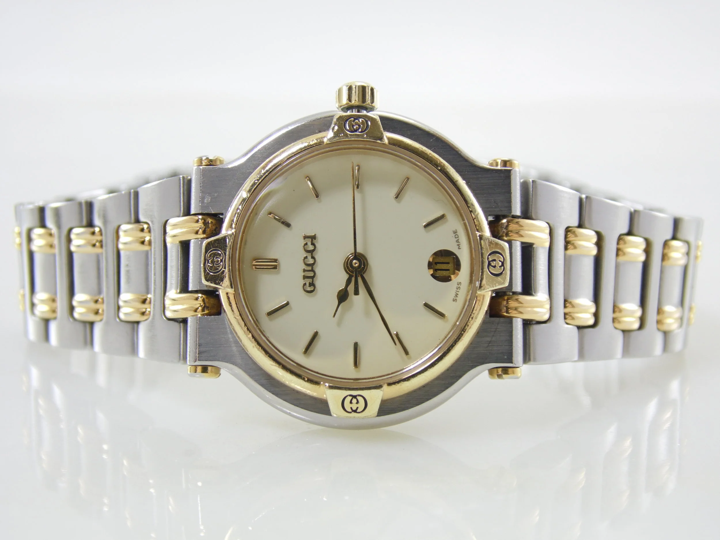 Rare Vintage Gucci 9000L Two Tone Gold Stainless Steel Womens Unisex Swiss Watch ETA 956.112 