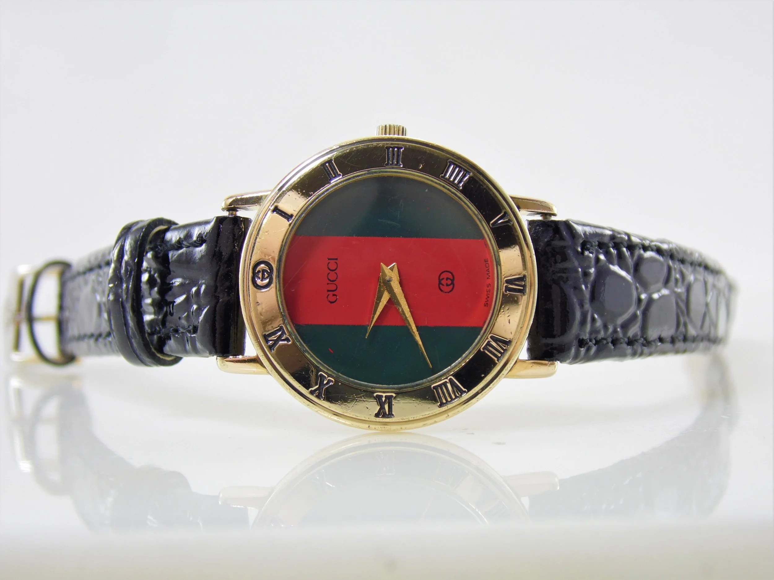 Rare Vintage Womens Unisex Gold Gucci 3001L Red Green Striped Swiss Quartz Watch