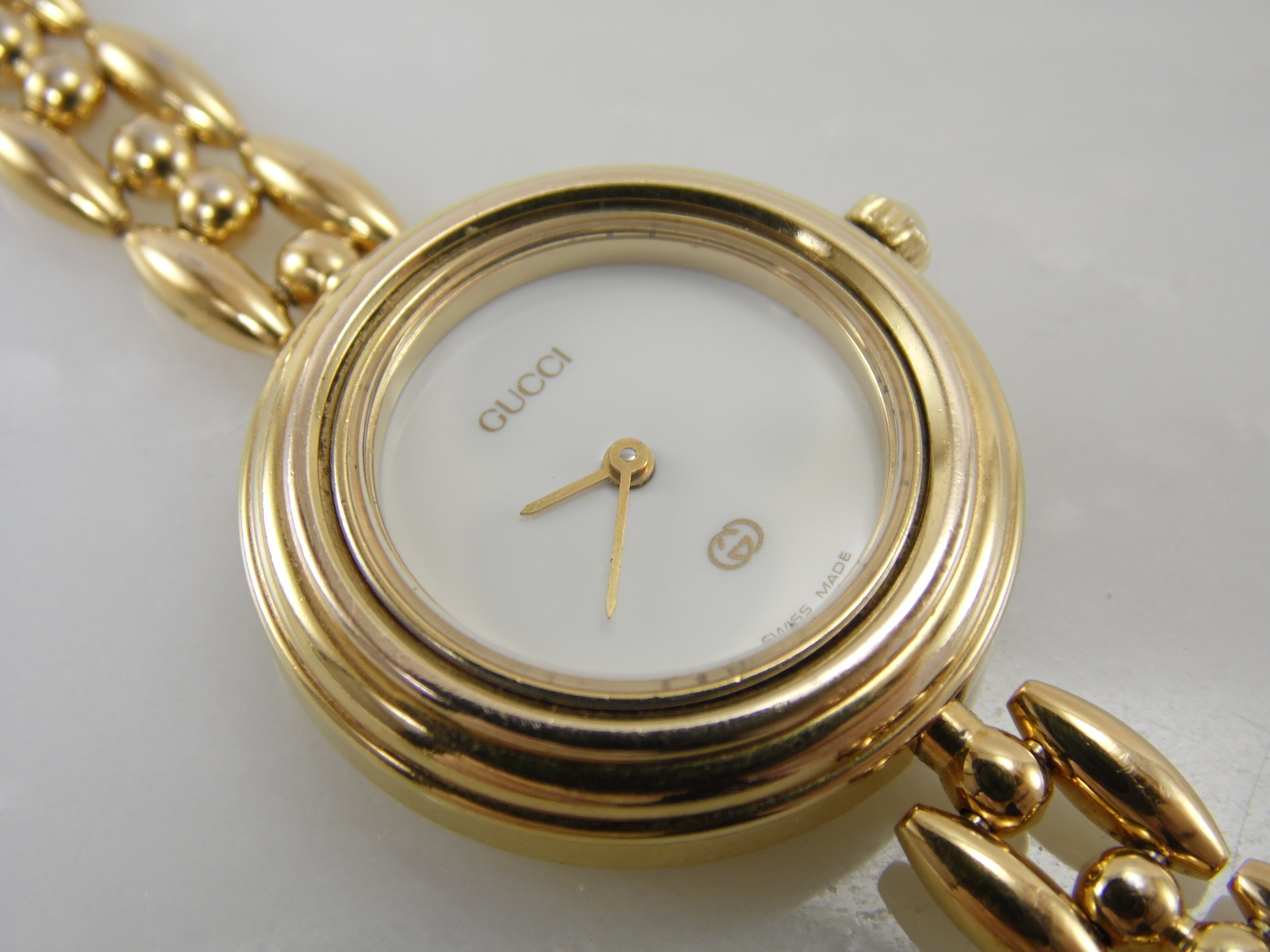 Vintage Womens Gold Gucci 11/12.2L Rice Link White Dial Swiss Made Watch Stk#2