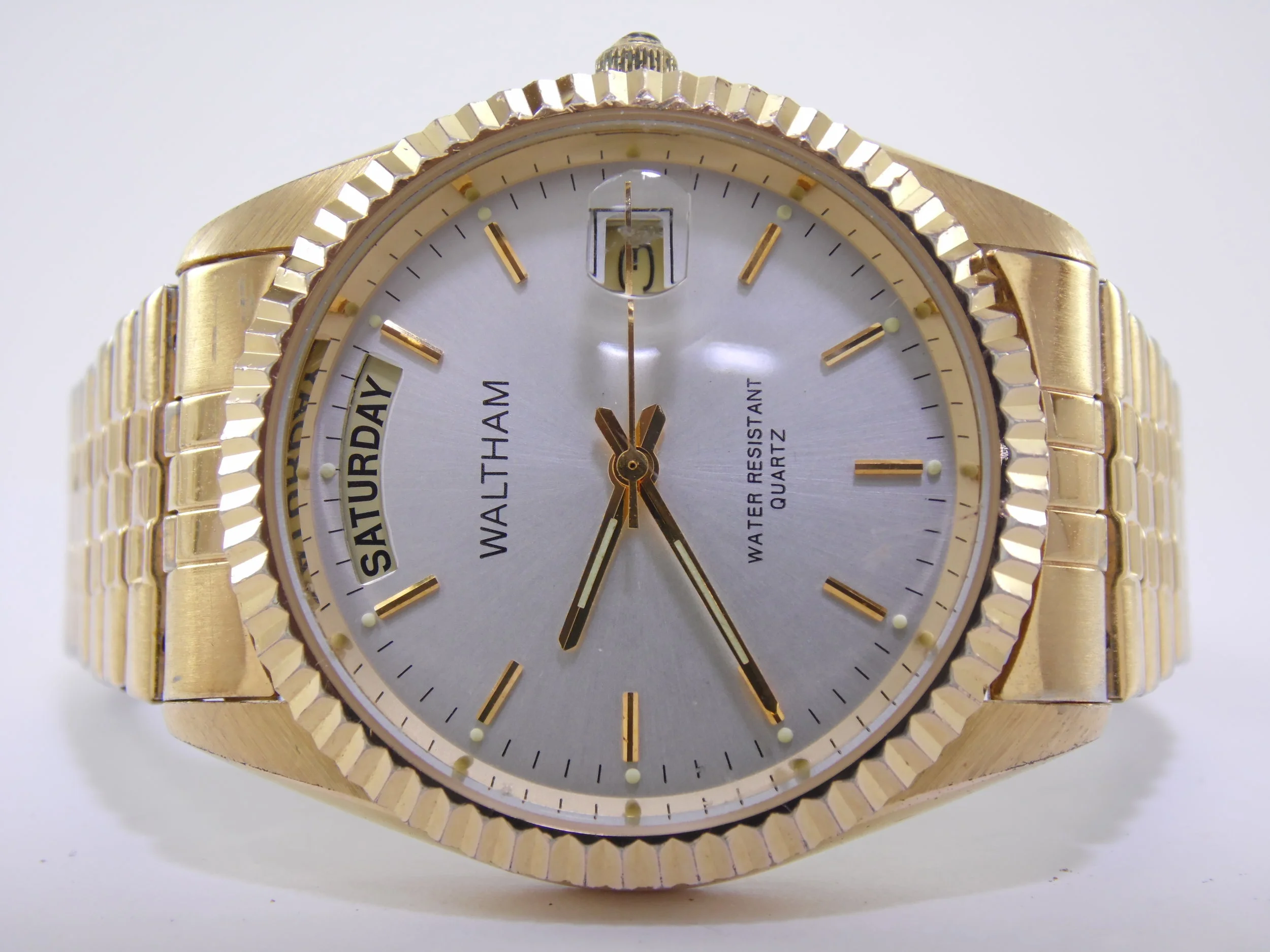 Vintage Gold Waltham Mens Day Date Calendar Quartz Watch