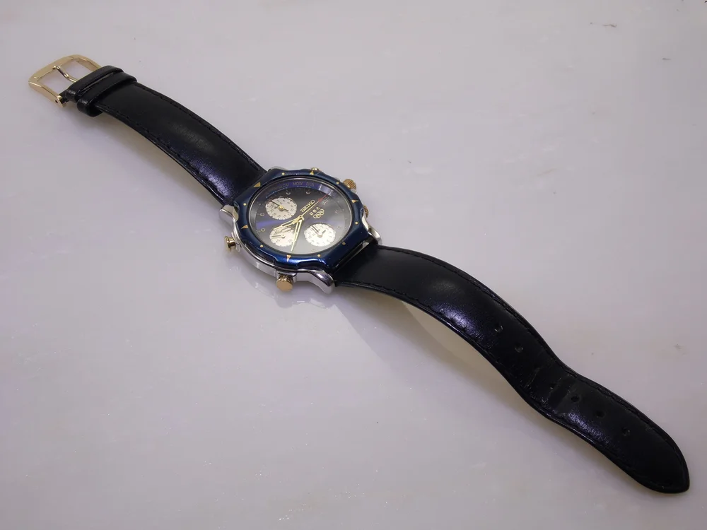 東京オリンピック1991年 Ultra Rare Mens 1991 Seiko USA Olympic Blue Silver Gold