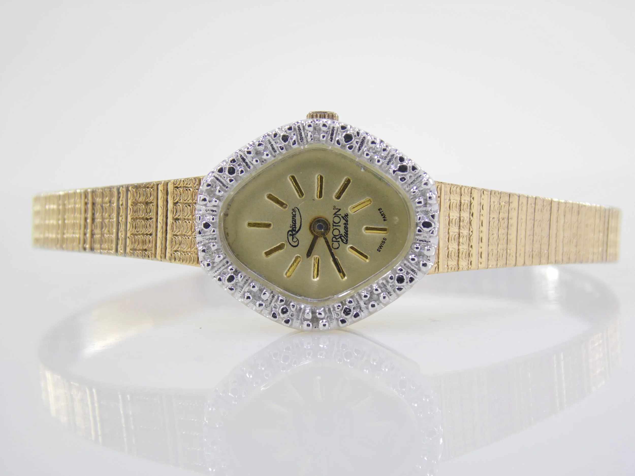 Vintage Reliance by Croton Womens Ladies Genuine Diamond Gemstone Petite Gold Quartz Watch