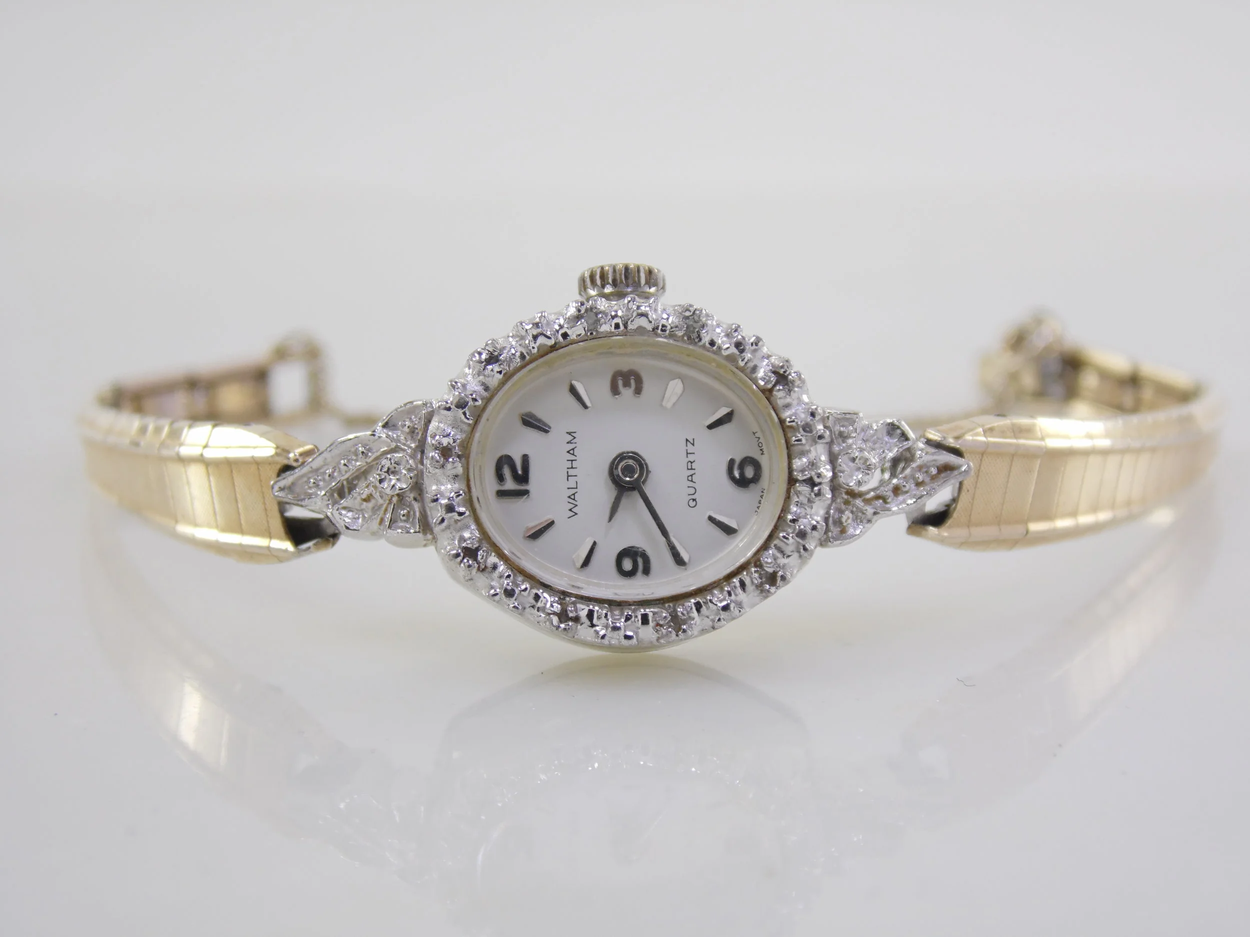 Vintage Waltham Genuine Diamond Gemstone Two Tone Gold Silver Womens Ladies Quartz Watch