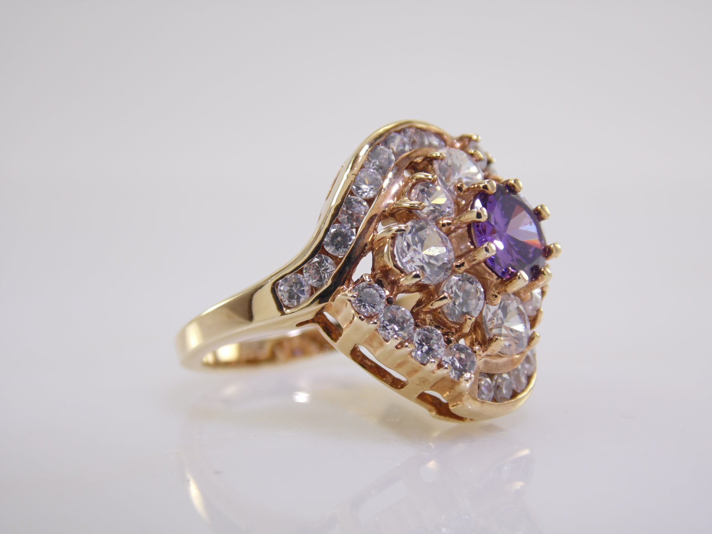 Size 8 Vintage Simulated Diamond &amp; Purple Stone Amethyst Cocktail Fashion Bling Ring