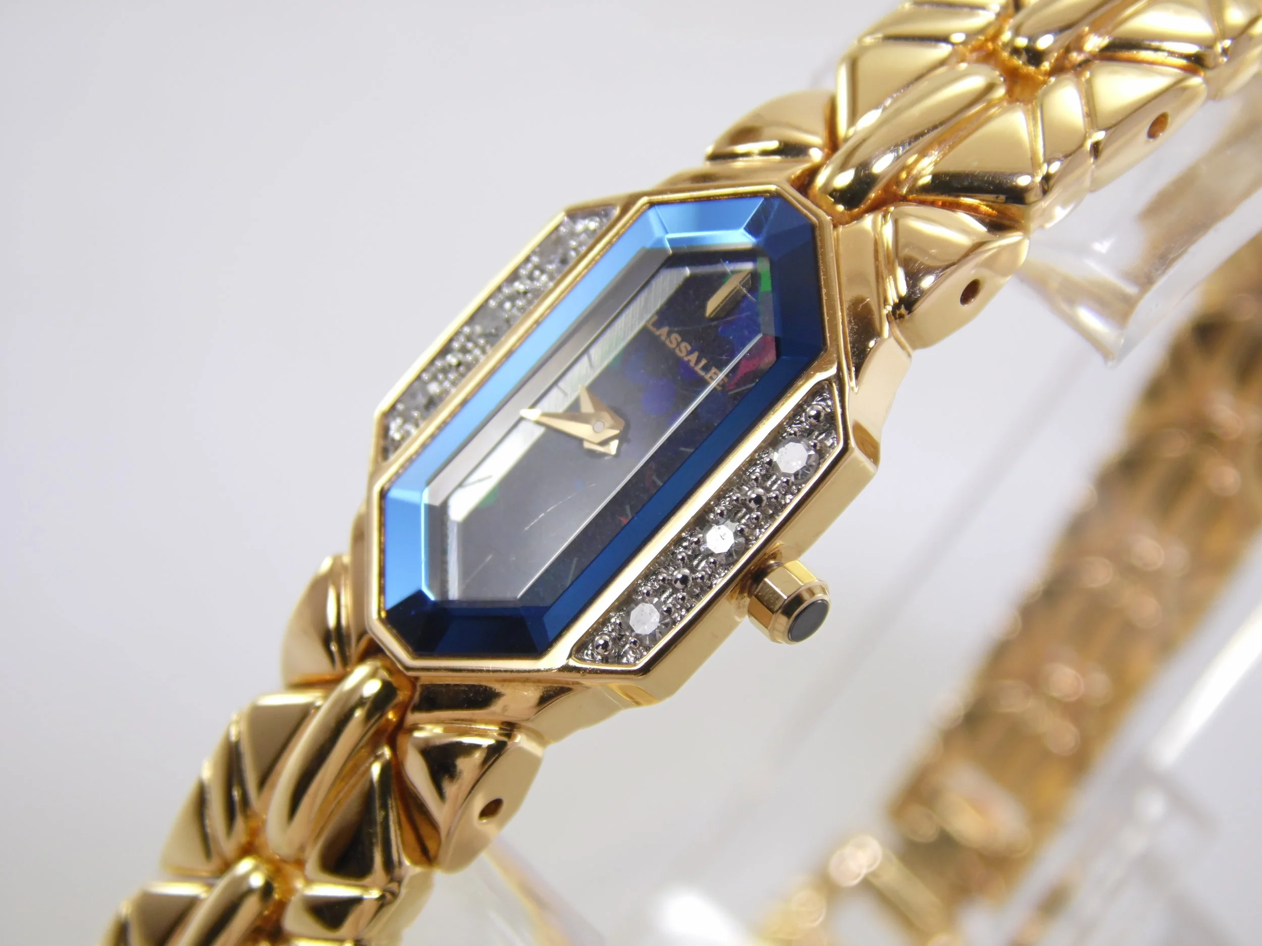Rare Vintage Seiko Lassale Genuine Diamond Gemstone Rainbow Mica Dial Gold Womens Luxury Designer Quartz Watch Original MSRP $750 CZP034