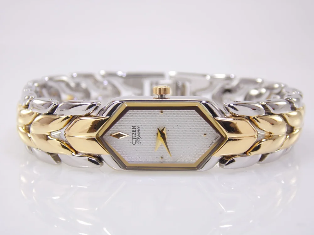 Citizen elegance vintage Two-Tone Stainless Steel Ladies Watch - Silver & Gold Citizen Elegance Watch Women 23mm MOP Dial Two Tone Round  main image 4
