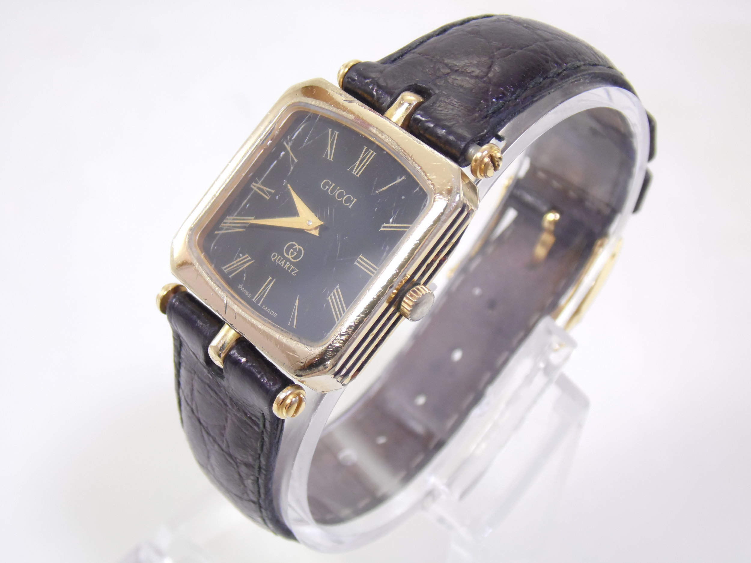 Vintage Black & Gold Authentic Gucci 2.86 Men's Womens Unisex Roman Numeral Swiss Luxury Designer Square Stack Quartz Watch ETA 978.002