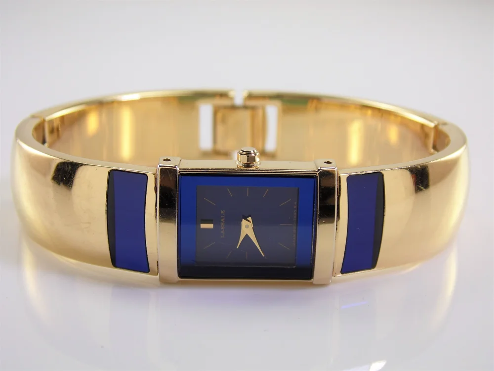 Rare Vintage Lassale by Seiko Gold & Blue Sapphire Crystal  display picture 3
